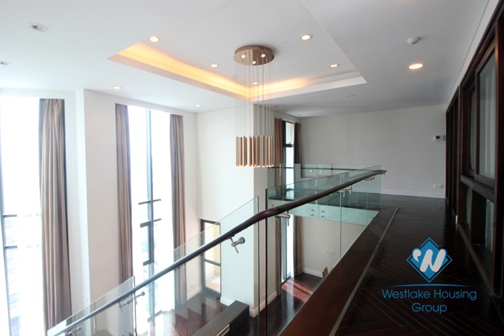 Modern duplex apartment for rent in city centre